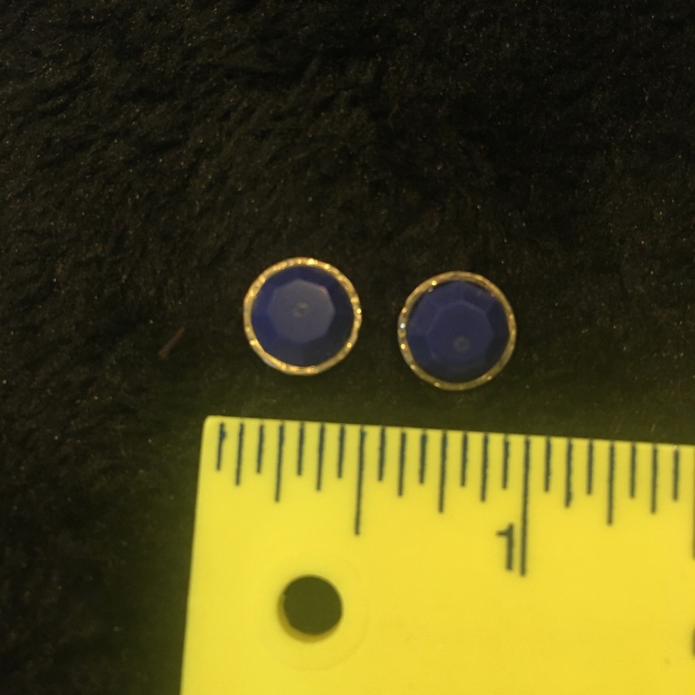 Earrings - Picture 2 of 2